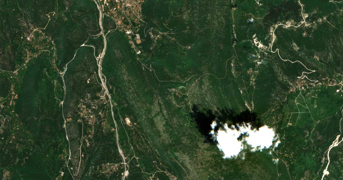Mapa por satélite de Ravénia