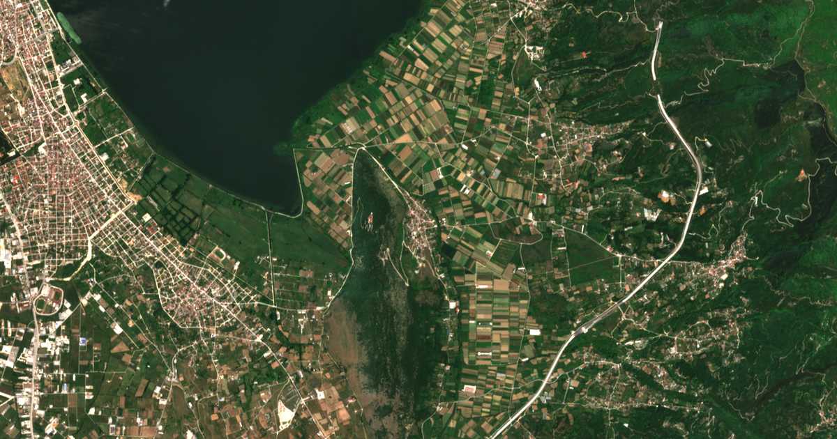 Mapa por satélite de Kastrítsa