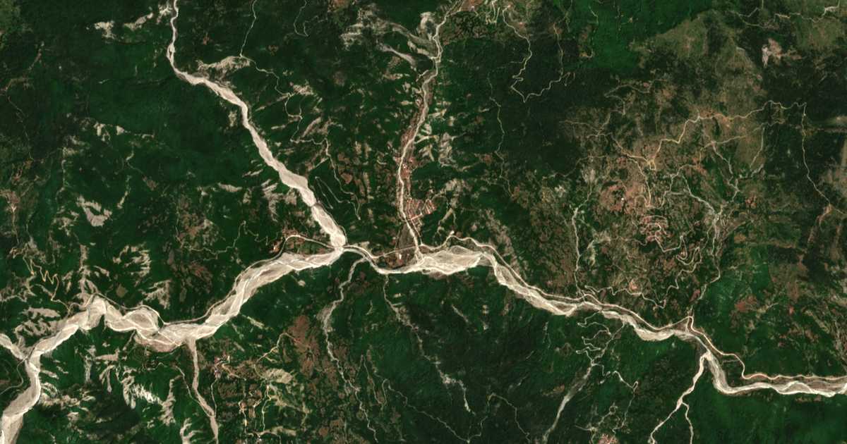 Mapa por satélite de Kefalochóri
