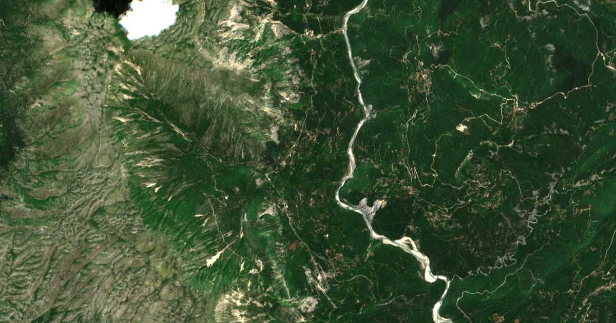 Mapa por satélite de Platanoússa
