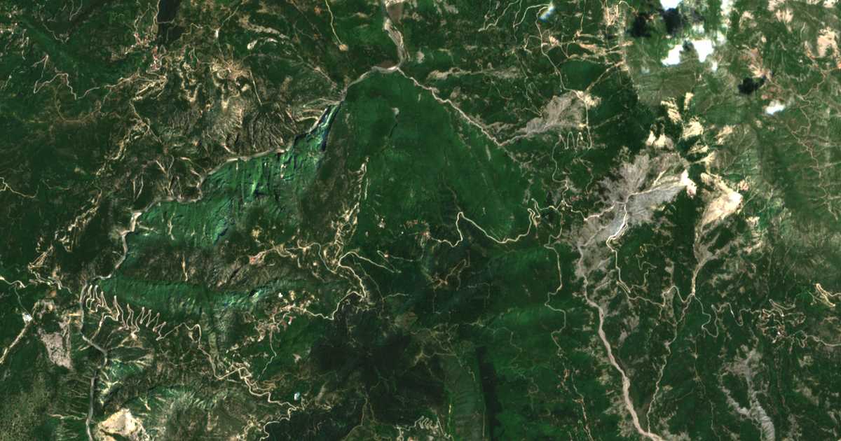 Mapa por satélite de Potistiká