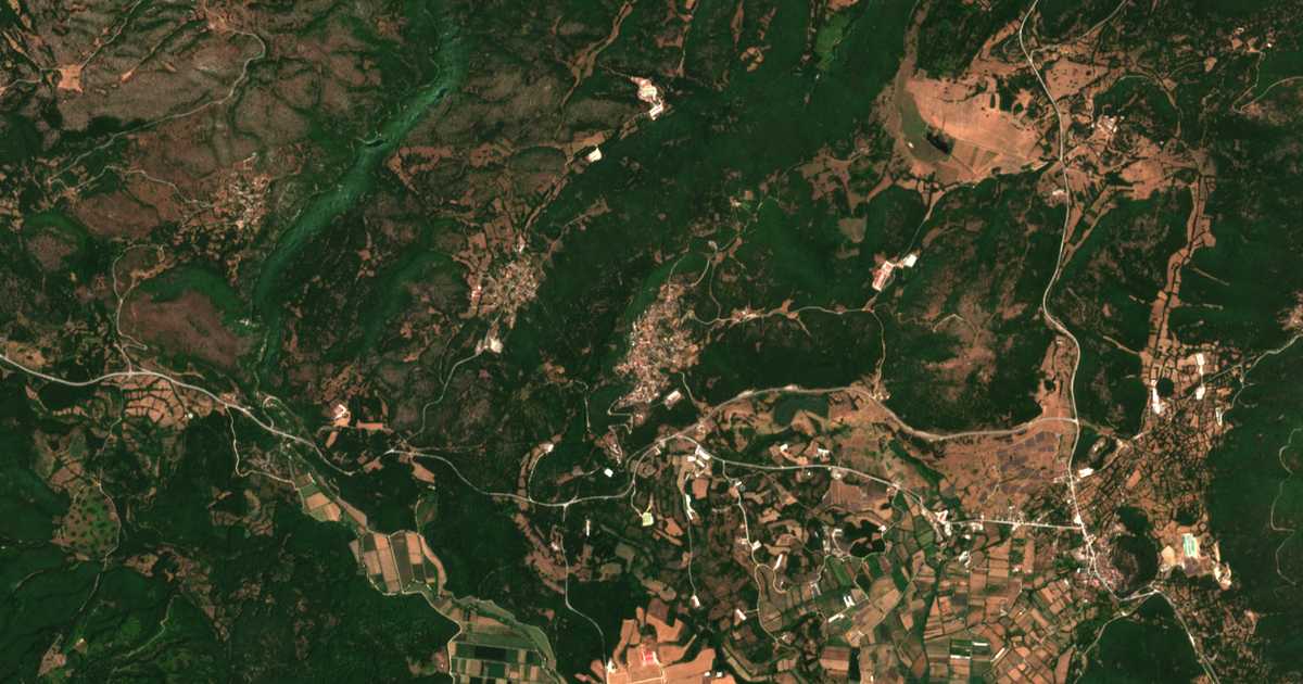 Mapa por satélite de Dolianá