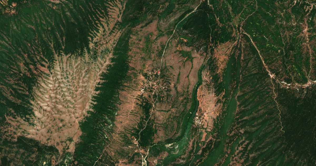 Mapa por satélite de Pogonianí