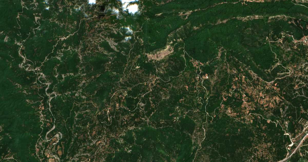 Mapa por satélite de Itéa