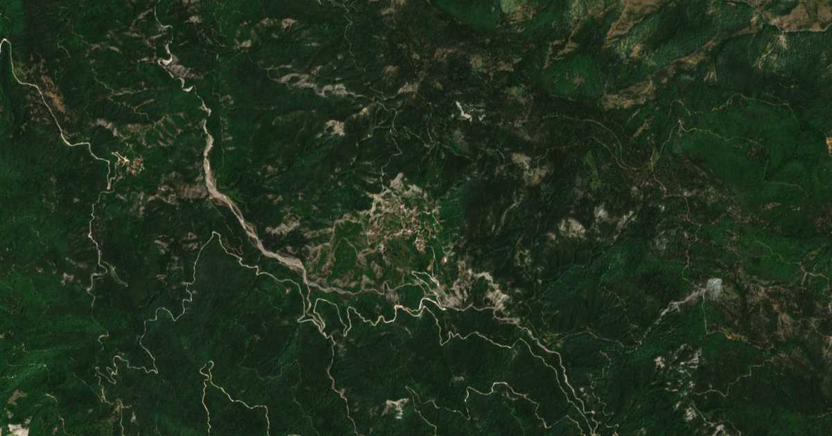 Mapa por satélite de Laḯsta