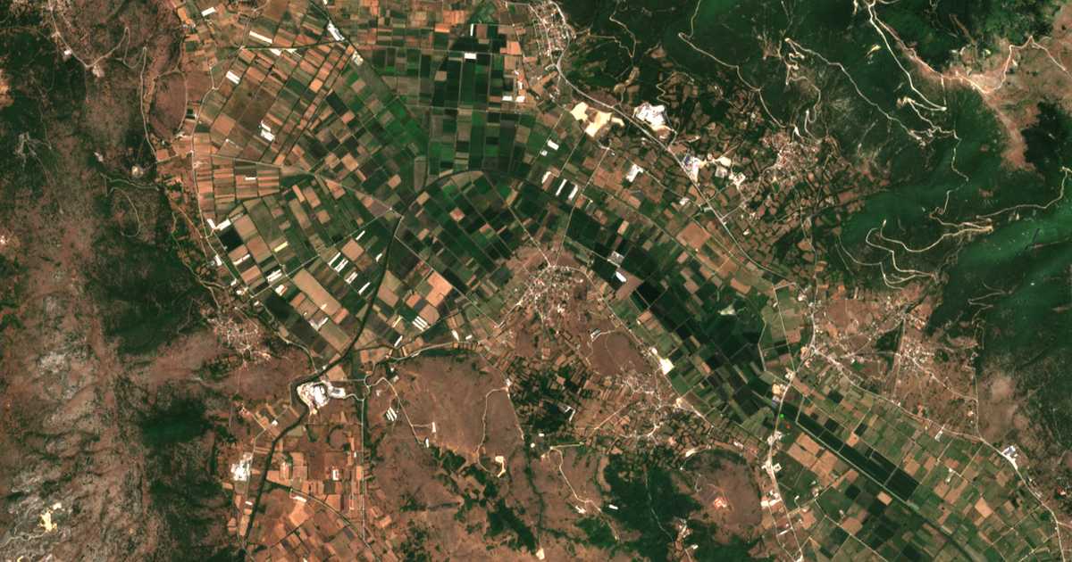 Mapa por satélite de Káto Lapsísta