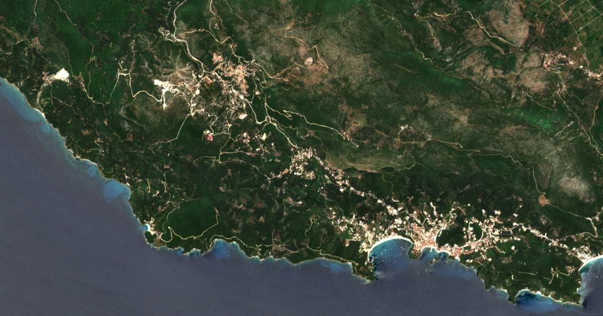 Mapa por satélite de Anthoúsa