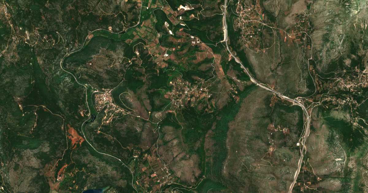Mapa por satélite de Dryófyton