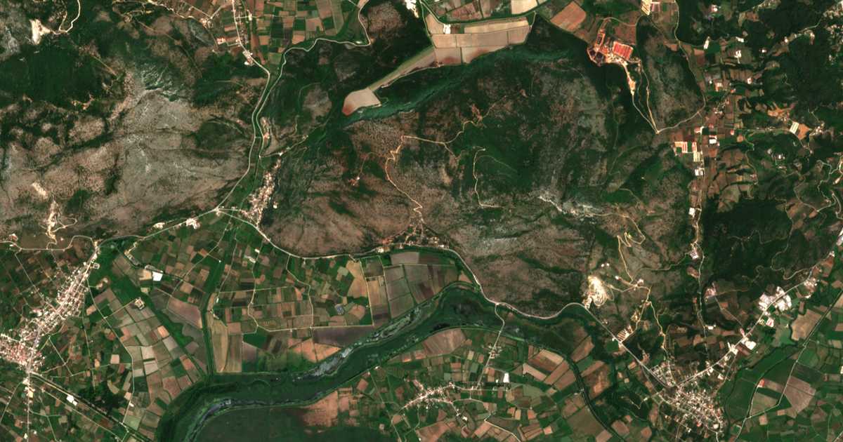 Mapa por satélite de Iliovoúnion