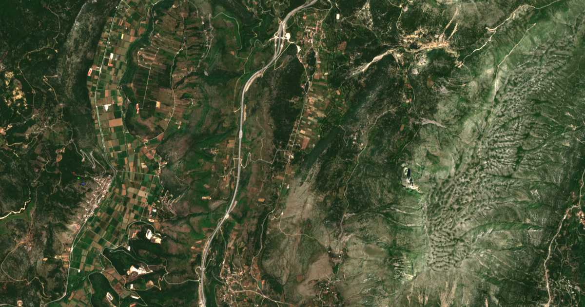 Mapa por satélite de Xirókampos
