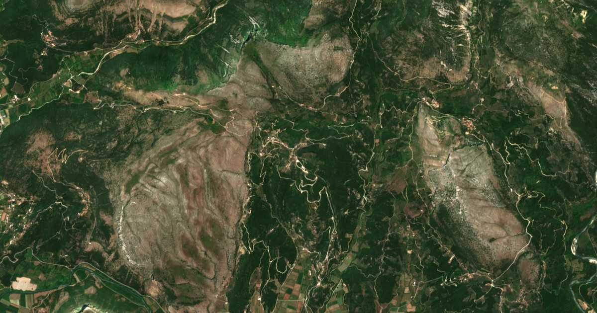 Mapa por satélite de Achladéa