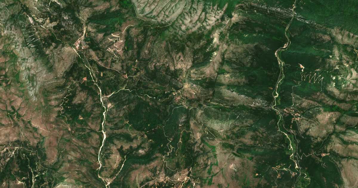 Mapa por satélite de Plaísion