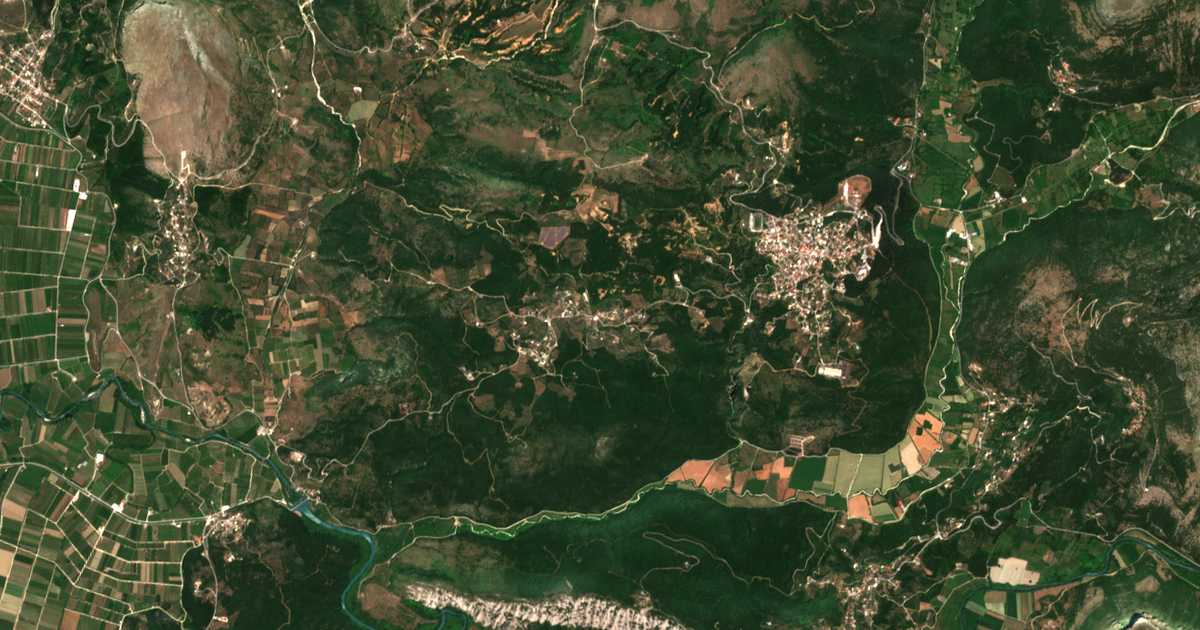 Mapa por satélite de Trikóryfon