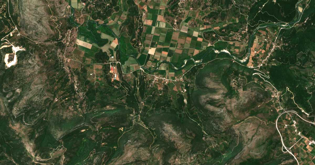 Mapa por satélite de Káto Korítiani