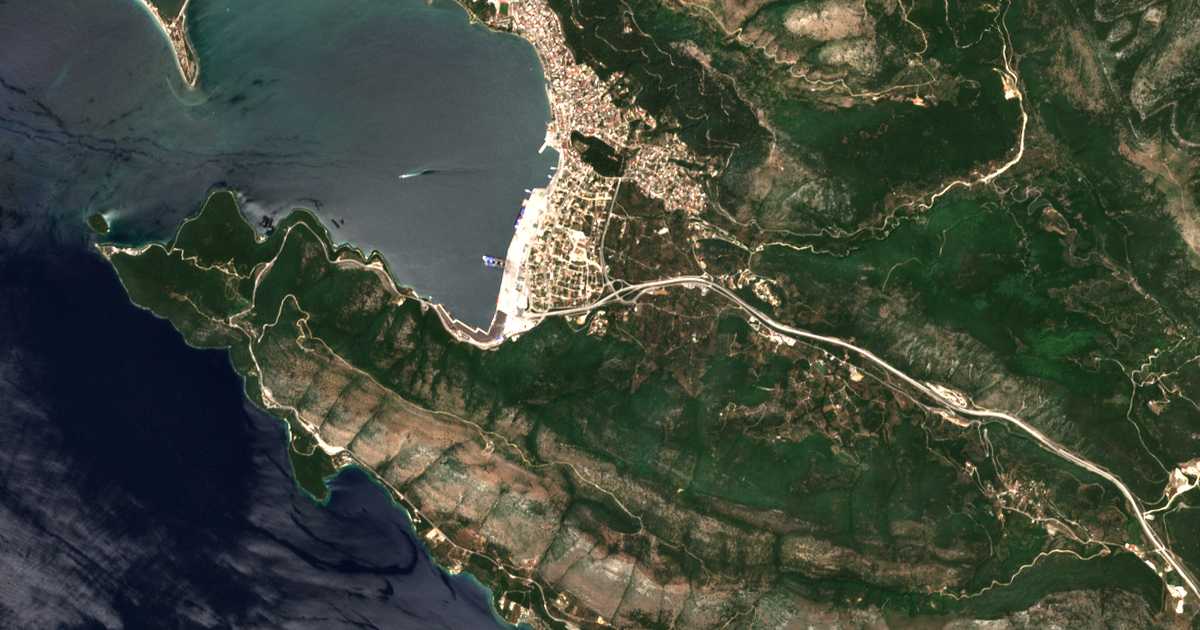 Mapa por satélite de Ladochórion