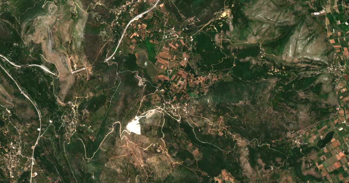 Mapa por satélite de Ampeliá