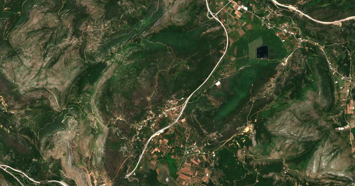 Mapa por satélite de Gkríka
