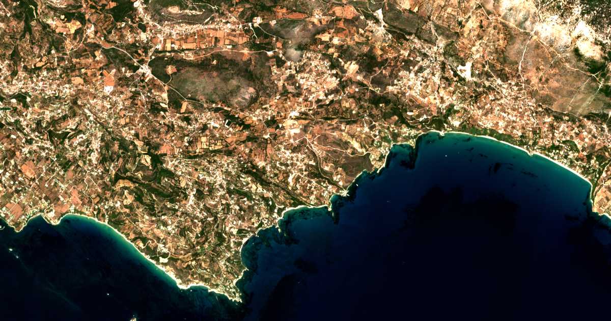 Mapa por satélite de Kountouráta