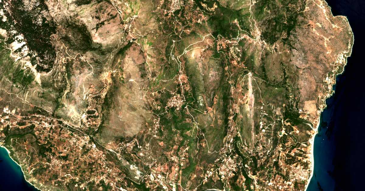 Mapa por satélite de Pástra