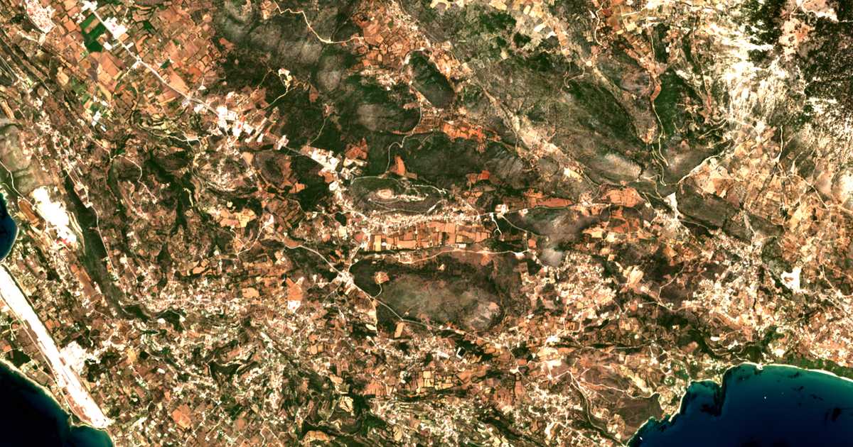 Mapa por satélite de Peratáta