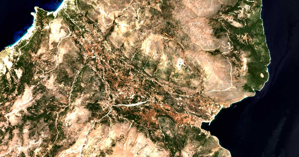 Mapa por satélite de Ferentináta