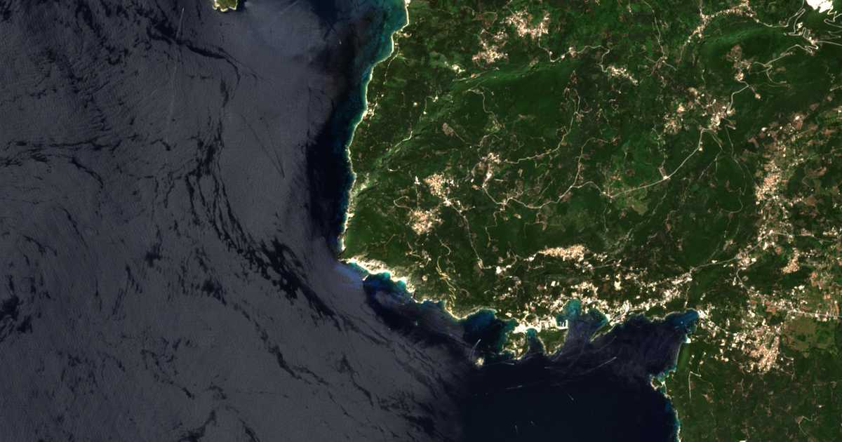 Mapa por satélite de Kríni