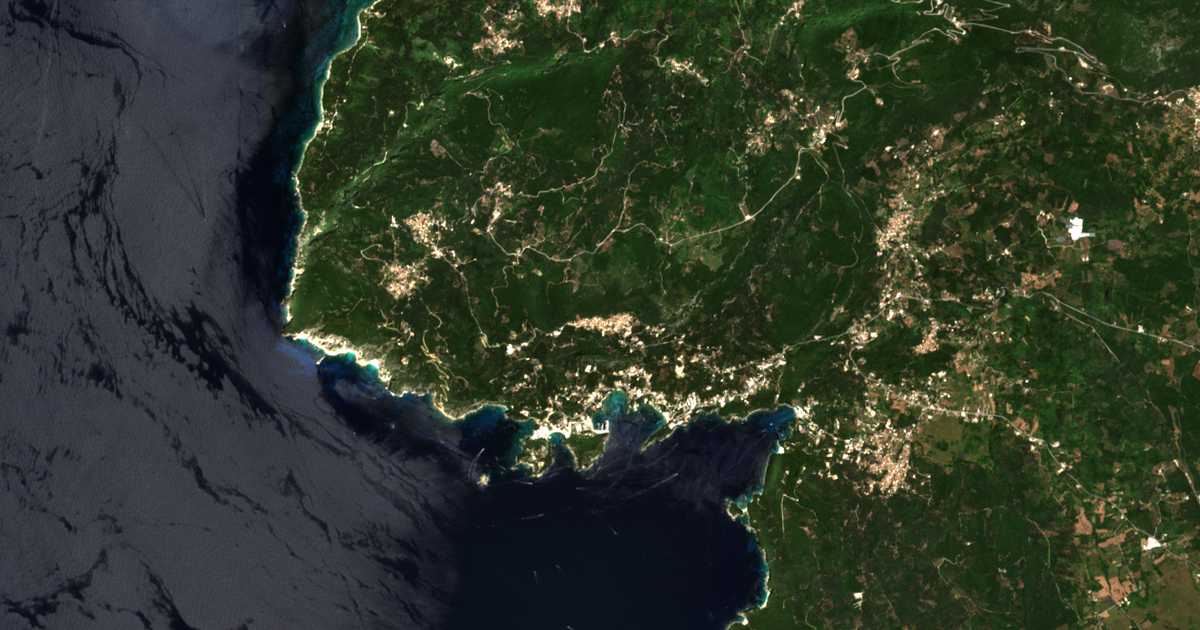 Mapa por satélite de Lakones
