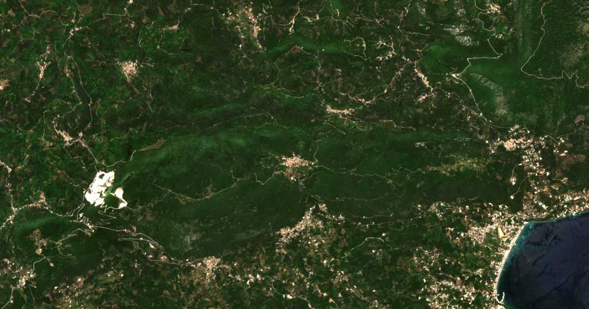 Mapa por satélite de Sokrákion
