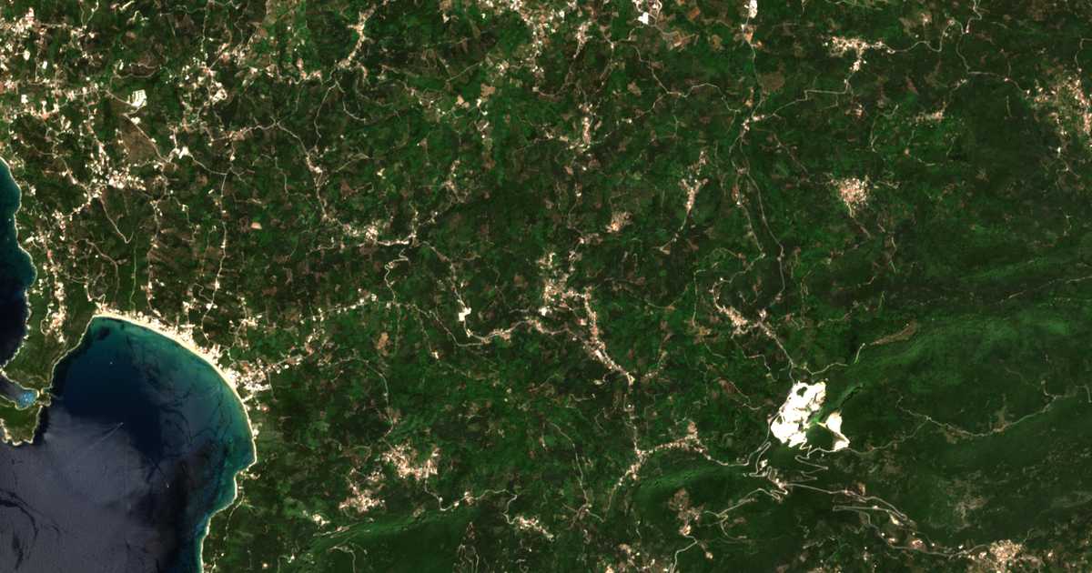 Mapa por satélite de Ágios Athanásios