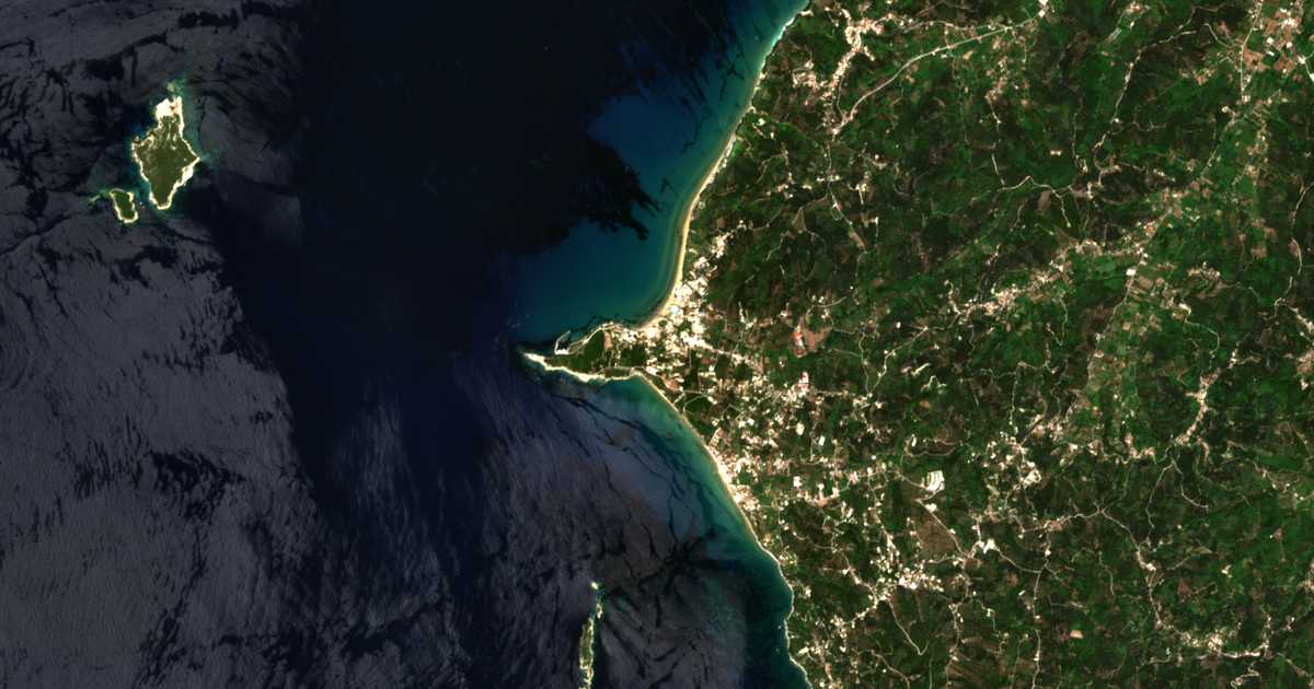 Mapa por satélite de Ágios Stéfanos