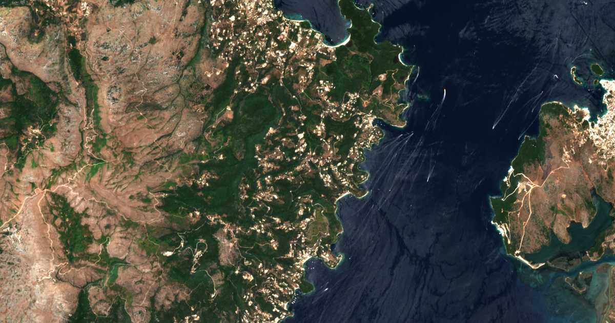 Mapa por satélite de Agnítsini