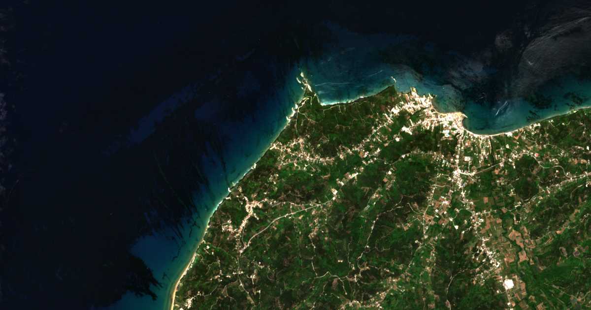 Mapa por satélite de Perouládes