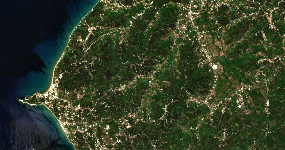 Mapa por satélite de Poulimátes