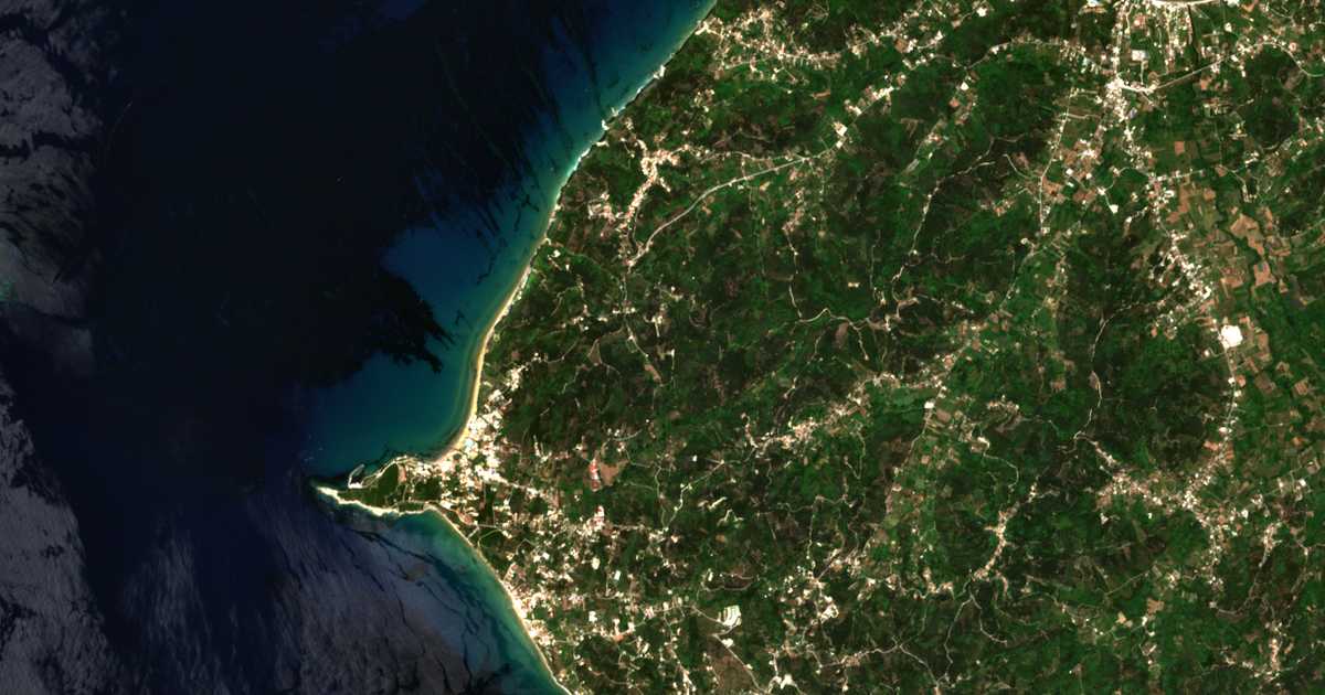 Mapa por satélite de Stáousa