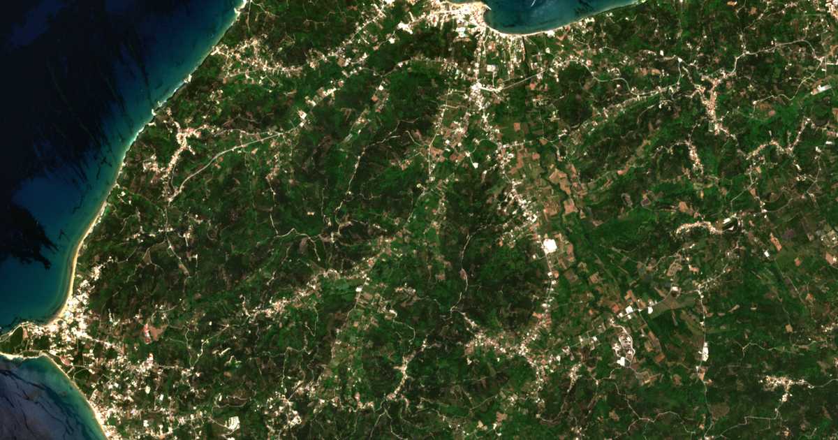 Mapa por satélite de Tsoukalió