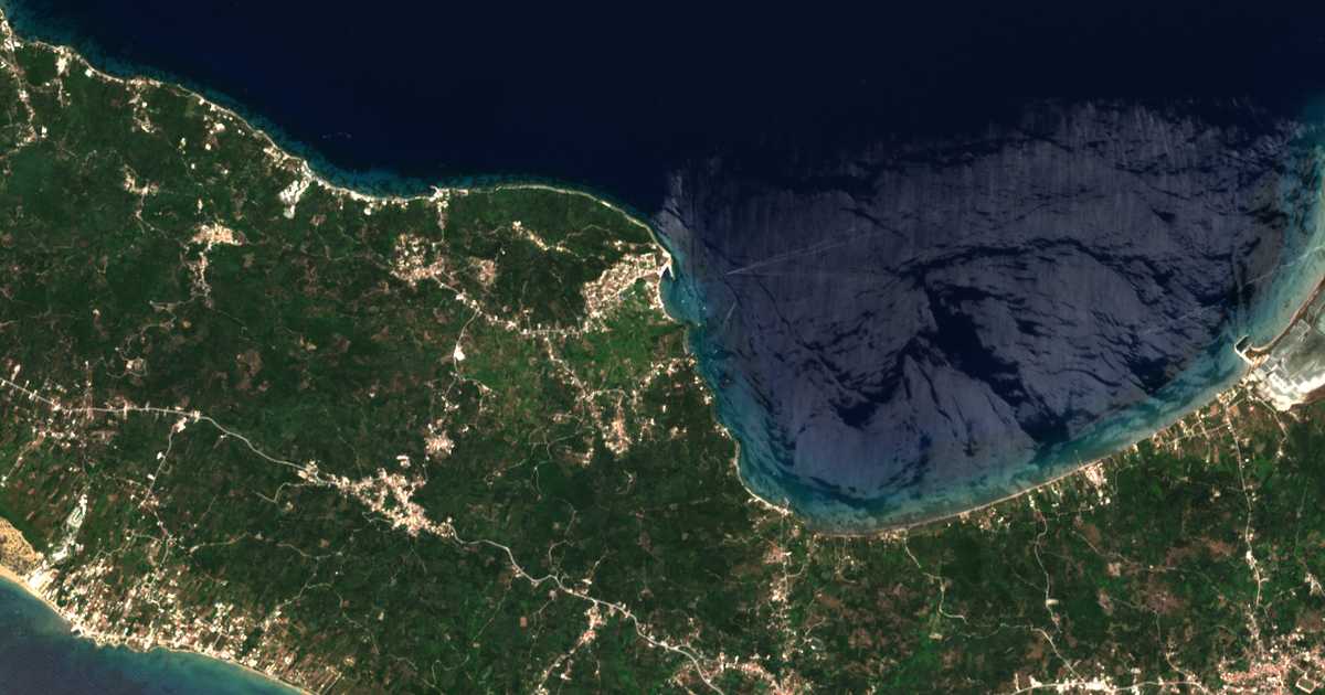 Mapa por satélite de Nótos