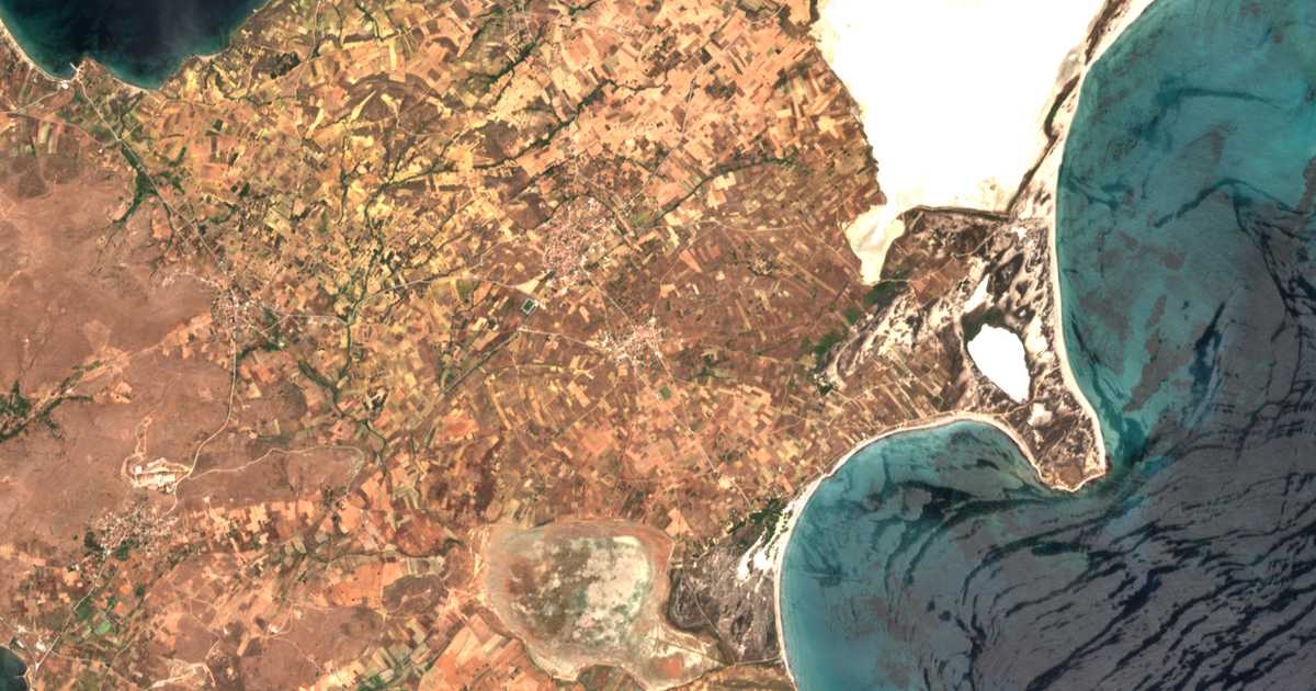Mapa por satélite de Kalliópi