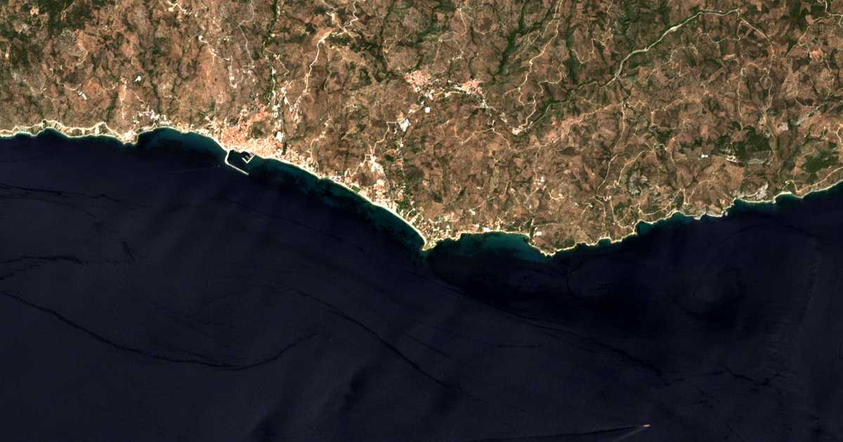 Mapa por satélite de Ágios Isídoros