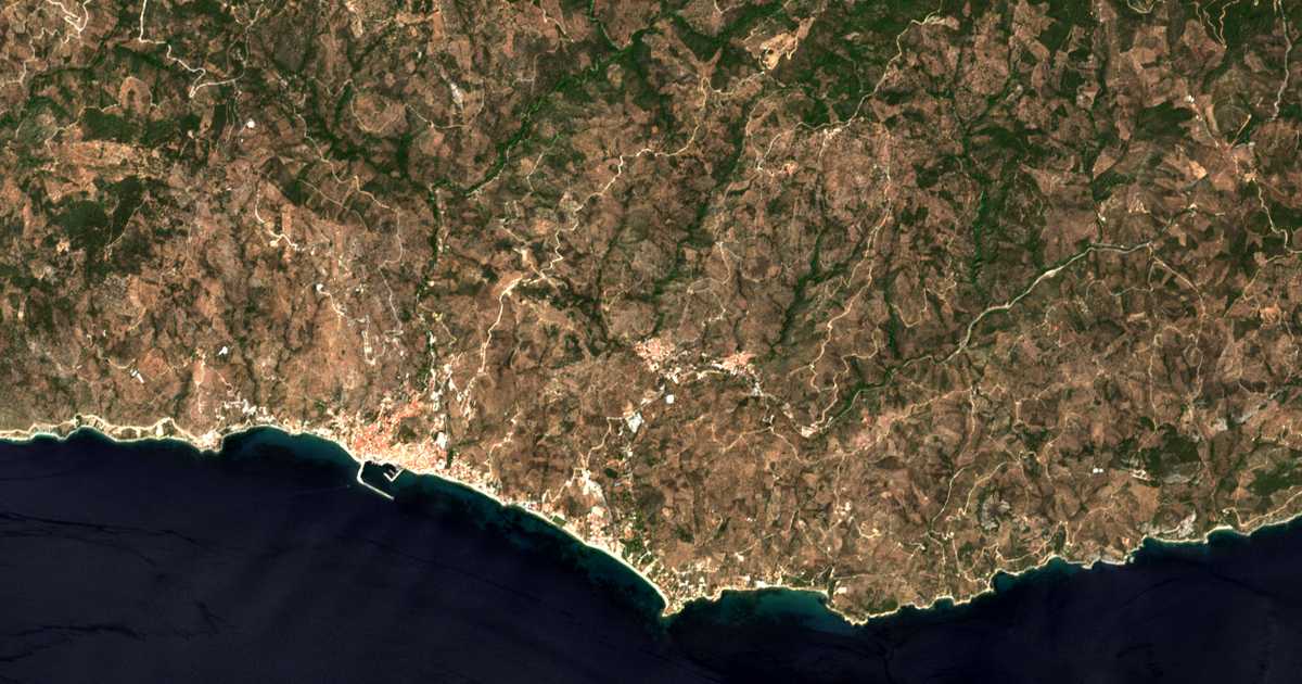 Mapa por satélite de Plagiá