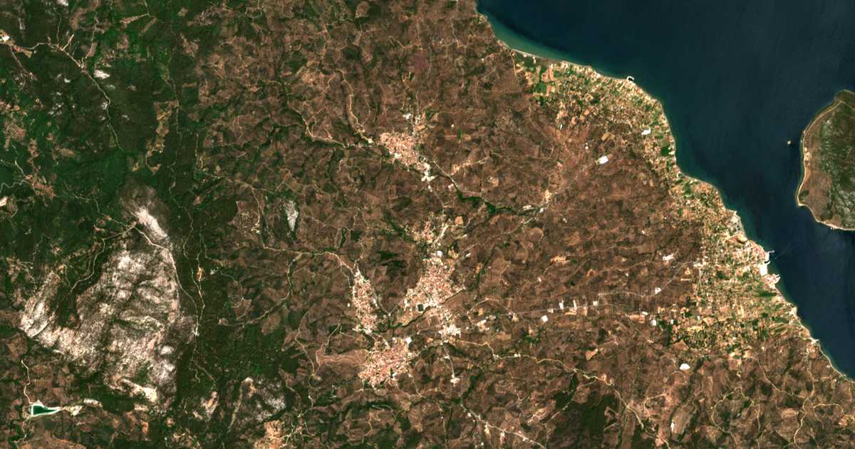 Mapa por satélite de Plakádos