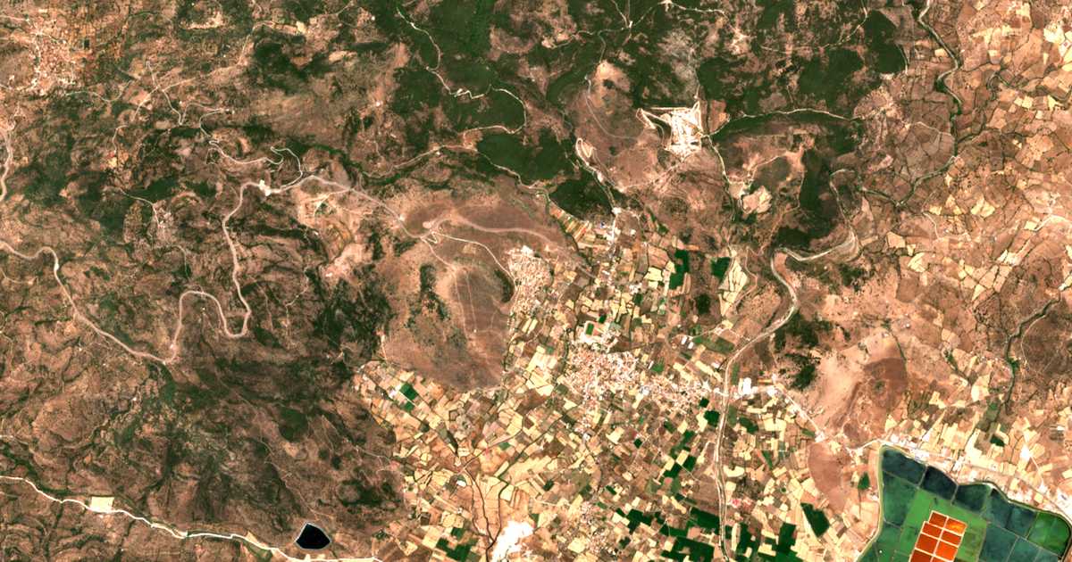 Mapa por satélite de Dáfia