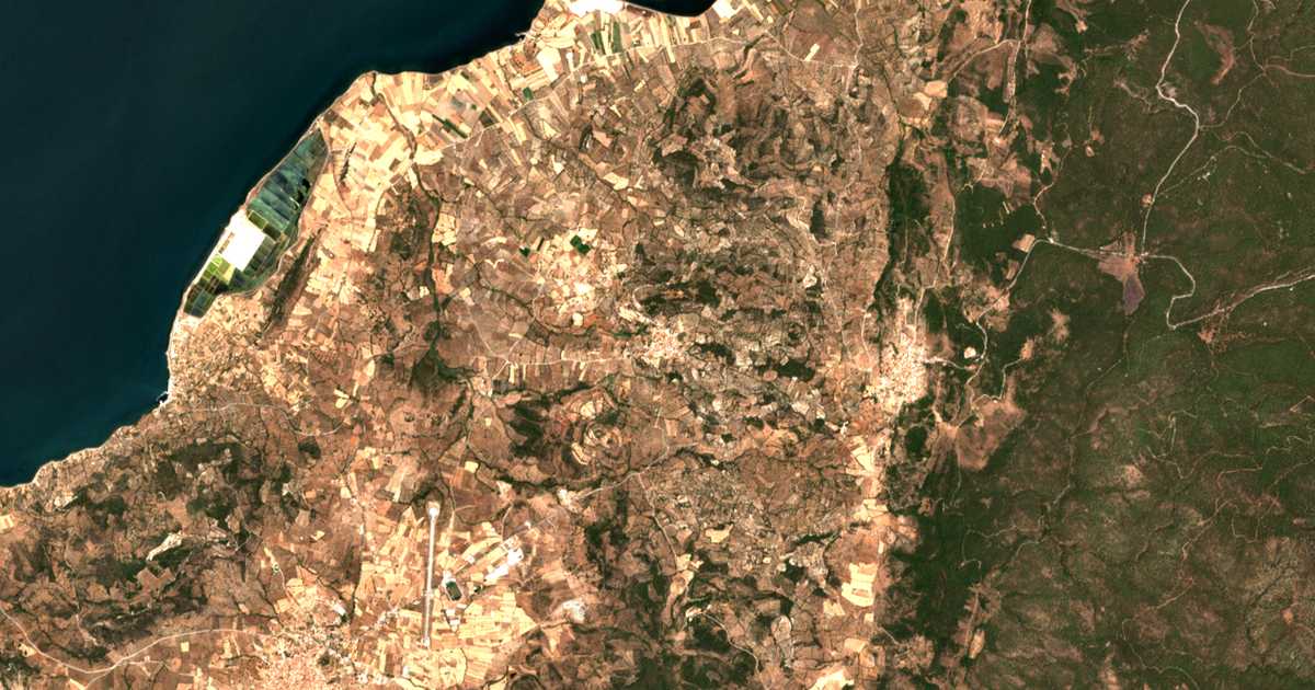Mapa por satélite de Lisvórion