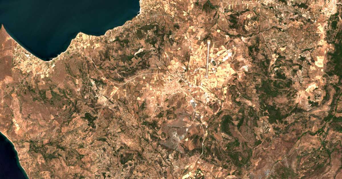 Mapa por satélite de Polichnitos