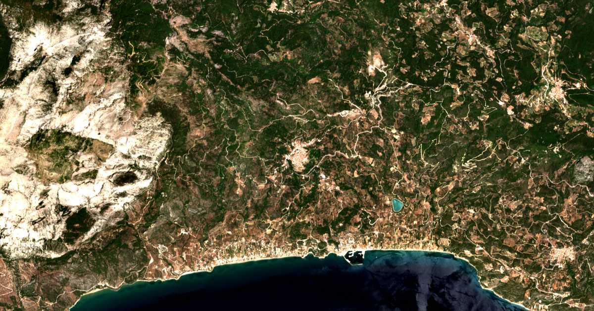 Mapa por satélite de Marathókampos