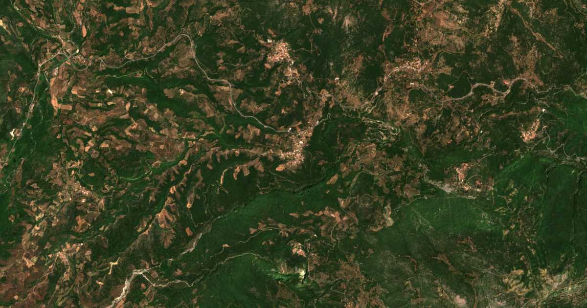 Mapa por satélite de Kalliánion