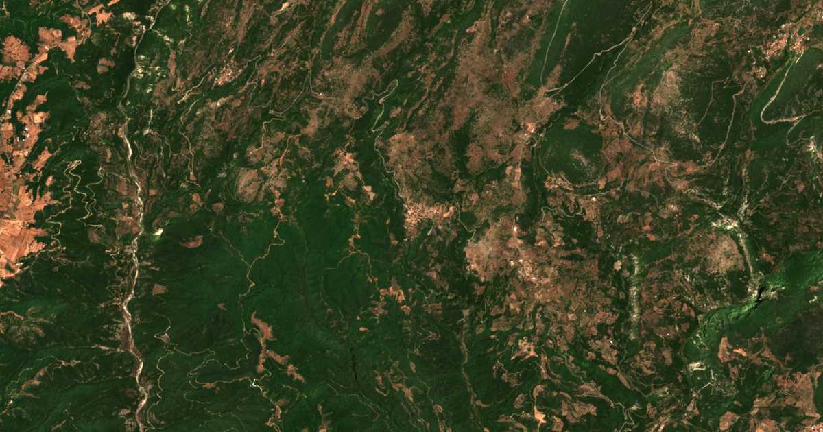Mapa por satélite de Monastirákion