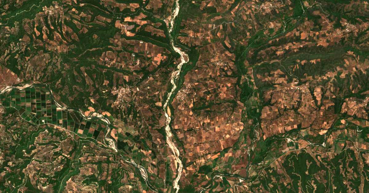 Mapa por satélite de Tripotamiá