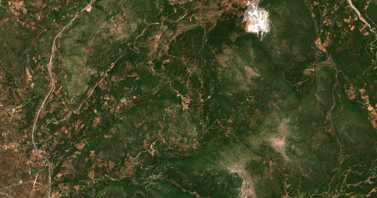 Mapa por satélite de Chirádes