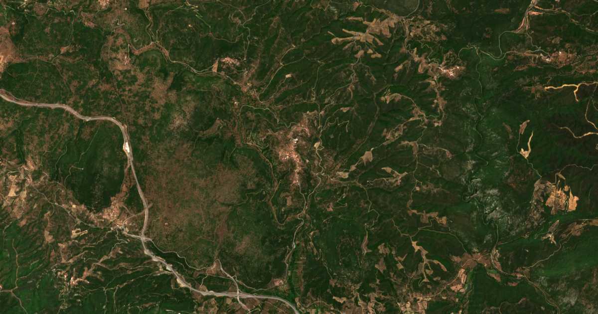 Mapa por satélite de Skortsinós
