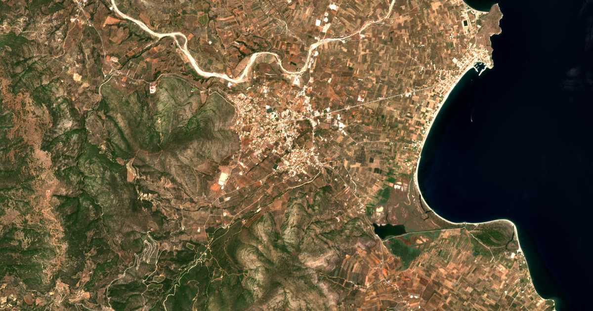 Mapa por satélite de Cheimeriní Meligoú
